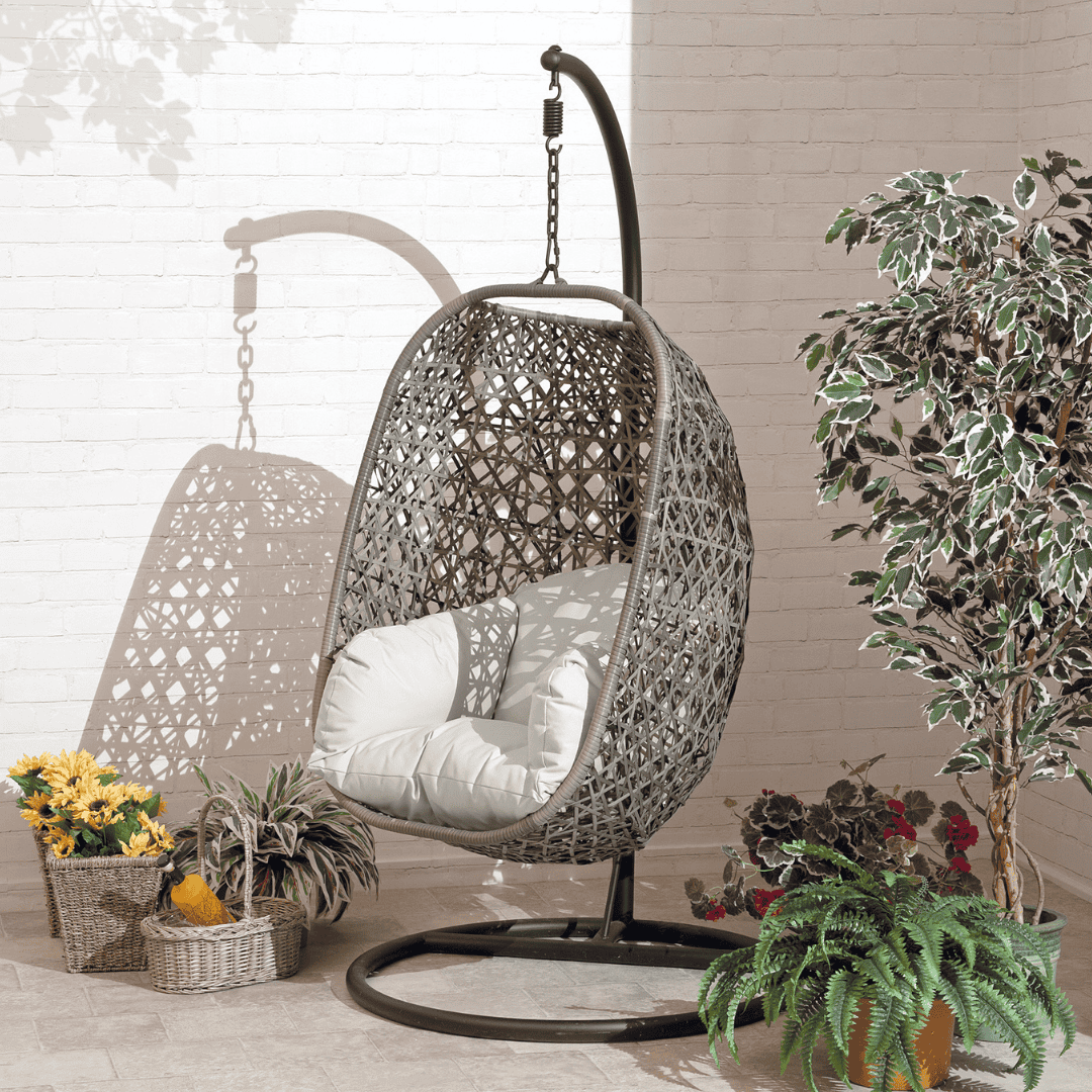 Furniture & Home Accessories